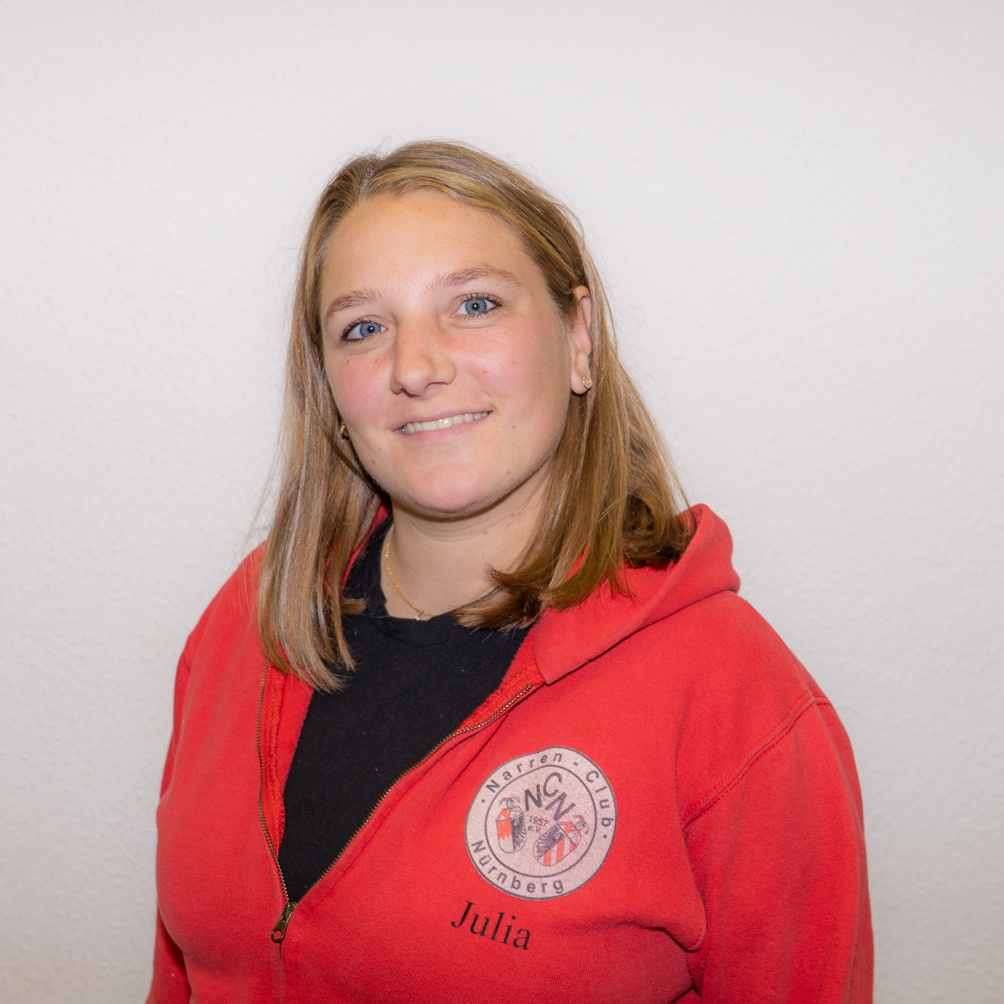 Julia Kahlert